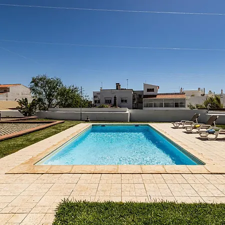 Rossio View By Alzira Apartman *